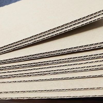 Περιβαλλοντικά φιλικό κυματοειδές χαρτί από χαρτόνι, κυματοειδές χαρτί από ανακυκλωμένο χαρτί